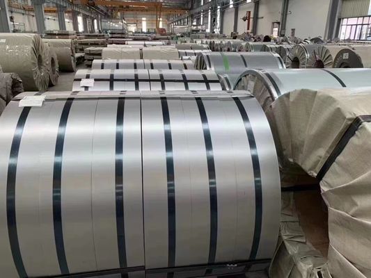 Un bon prix. B35g135 CRGO acier électrique orienté grain acier au silicium 0,2 mm d'épaisseur en ligne