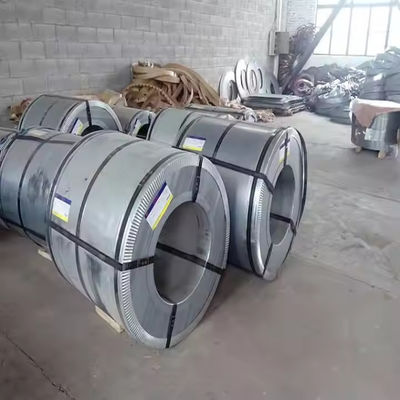 Un bon prix. Acier électrique orienté vers les grains à faible perte de noyau avec diamètre intérieur de bobine de 508 mm et tolérance ± 0,1 mm en ligne